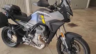 Moto Guzzi Stelvio (2024 - 26) usata