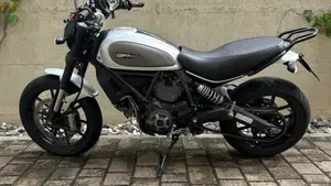 Ducati Scrambler 800 Icon (2017 - 20)  (9)