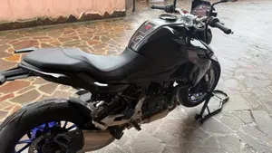 Bmw F 900 R (2021 - 24)  (3)