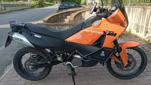 KTM 990 Adventure (2009 - 11)  (2)