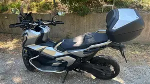 Honda X-ADV 750 DCT Adventure (2021 - 24)  (3)