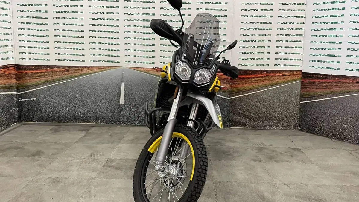 Voge 300 GY Rally (2022)  (3)