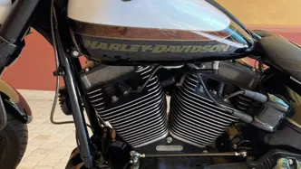 Harley-Davidson 1800 Breakout Pro Street (2016 - 17) - FXSBSE usata
