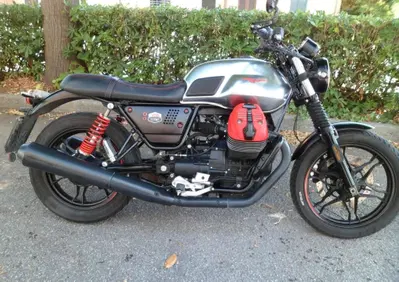 Moto Guzzi V7 III Stone S (2020) - Annuncio 10075099