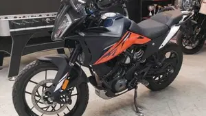 KTM 390 Adventure (2022 - 24)  (2)