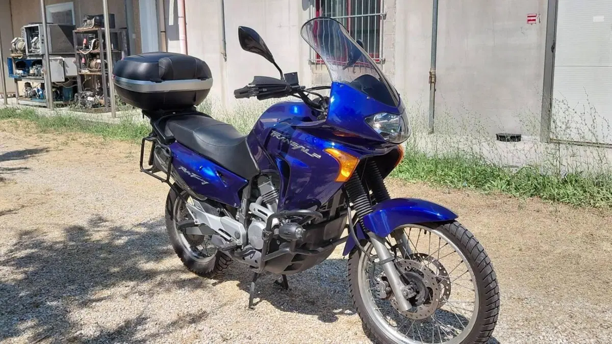 Honda Transalp XL 650V (2000 - 04) 