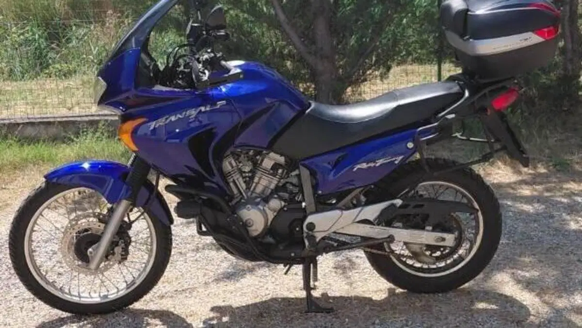 Honda Transalp XL 650V (2000 - 04)  (11)