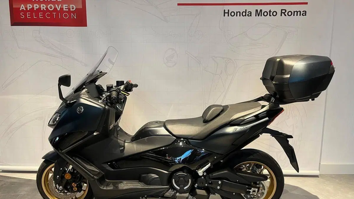 Yamaha T-Max 560 (2022 - 24)  (2)