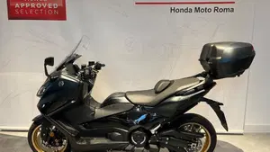 Yamaha T-Max 560 (2022 - 24)  (2)