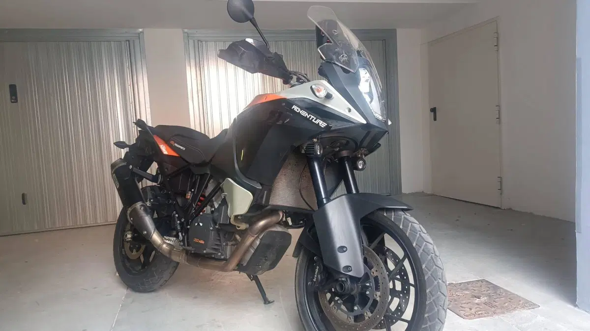 KTM 1050 Adventure (2015 - 16)  (2)