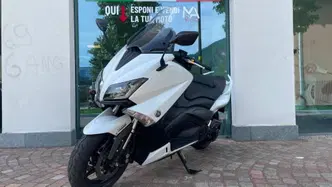 Yamaha T-Max 530 ABS (2015 - 17) usata