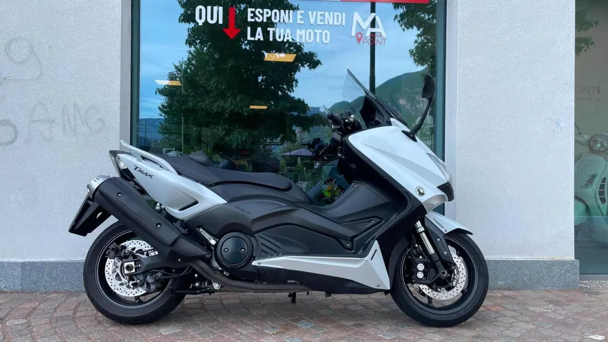 Yamaha T-Max 530 ABS (2015 - 17)  (5)