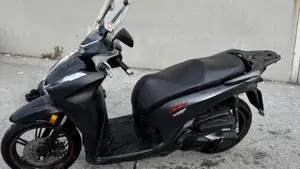 Honda SH 350 Sport (2021 - 24)  (2)