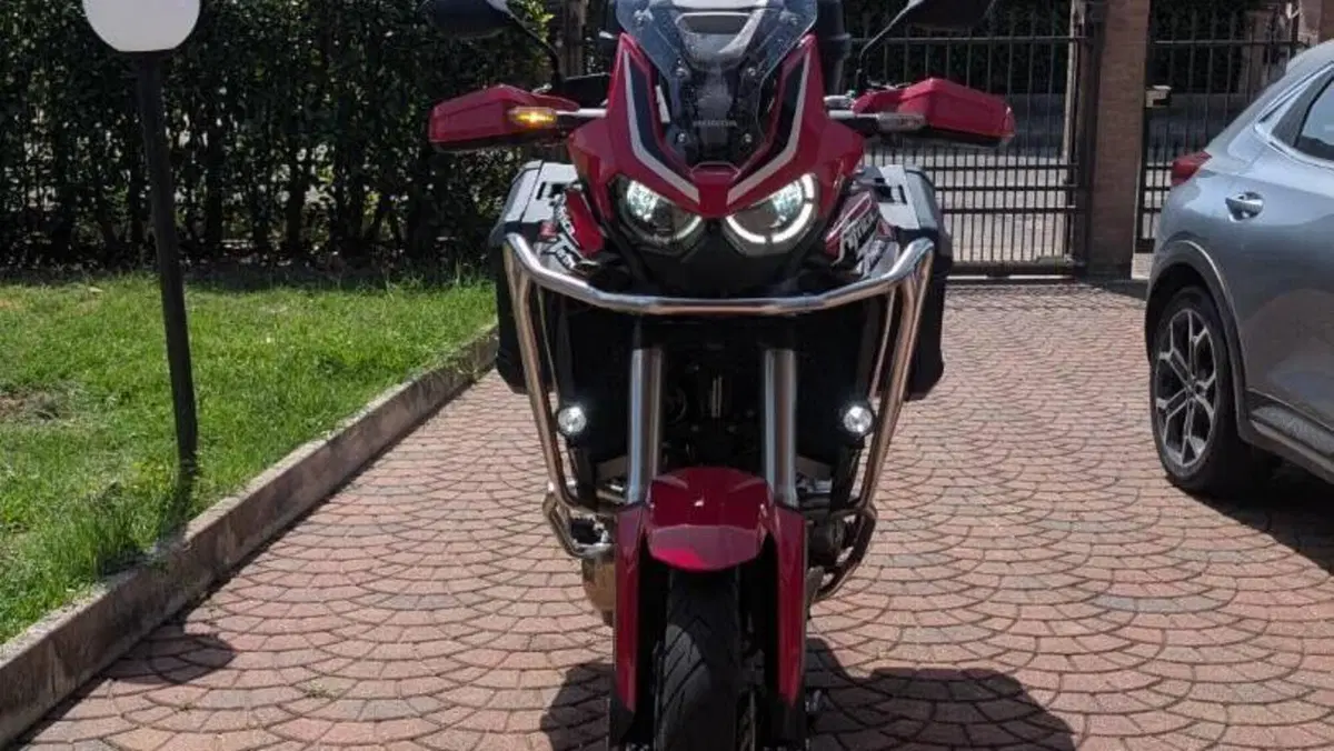 Honda Africa Twin CRF 1100L (2020 - 21)  (5)