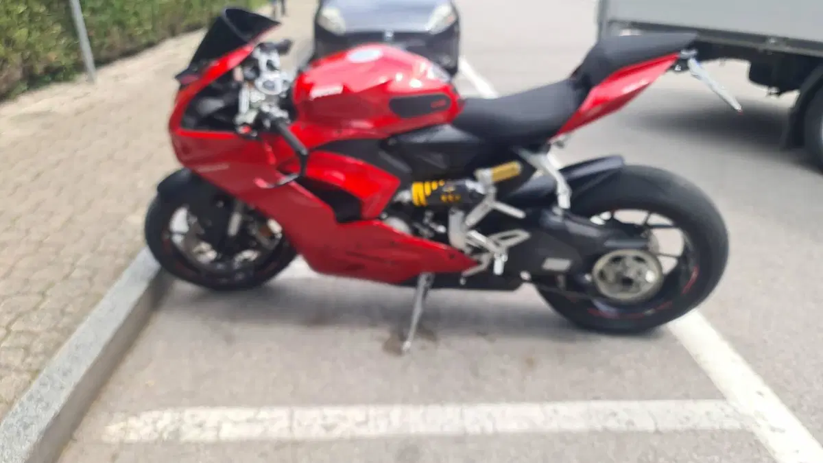 Ducati Panigale V2 955 (2020)  (2)
