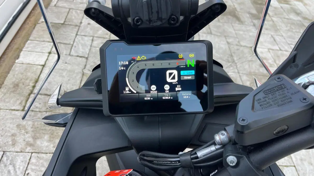 KTM 790 Adventure (2023 - 24)  (3)