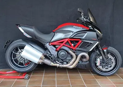 Ducati Diavel 1200 Carbon (2010 - 13) - Annuncio 10075536