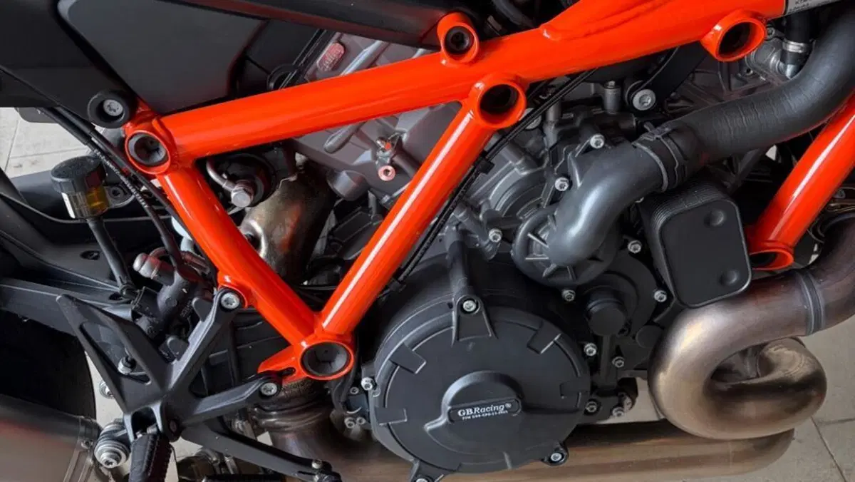 KTM 1290 Super Duke R EVO (2022 - 23)  (10)