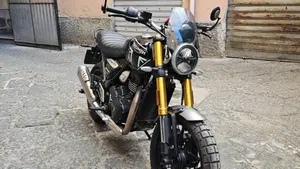 Triumph Speed 400 (2024 - 26)  (2)