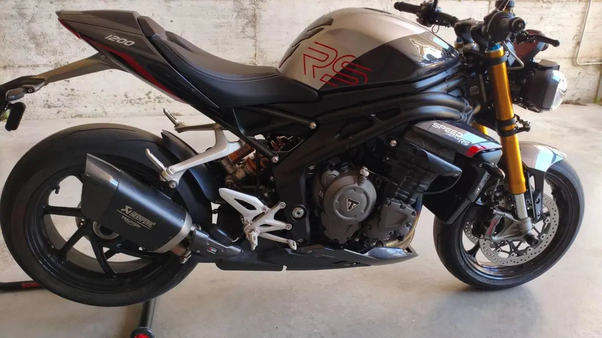 Triumph Speed Triple 1200 RS (2025 - 26)  (7)