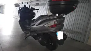 Suzuki Burgman AN 400 (2008 - 13)  (4)