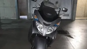 Suzuki Burgman AN 400 (2008 - 13)  (2)