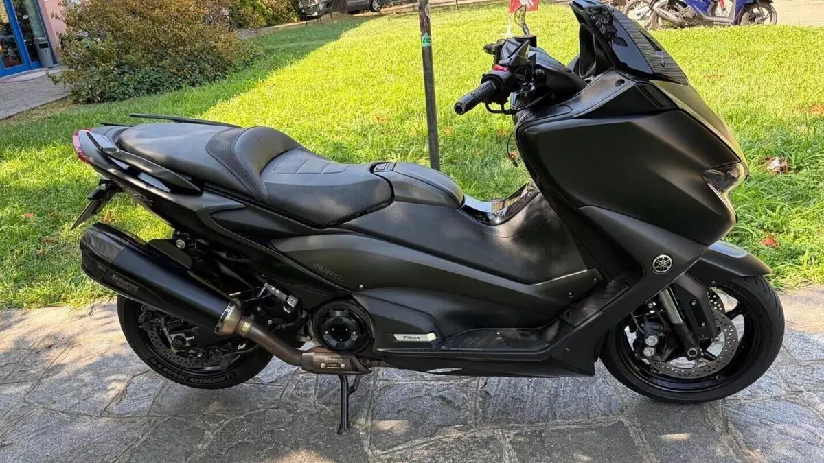 Yamaha T-Max 560 (2020 - 21) 