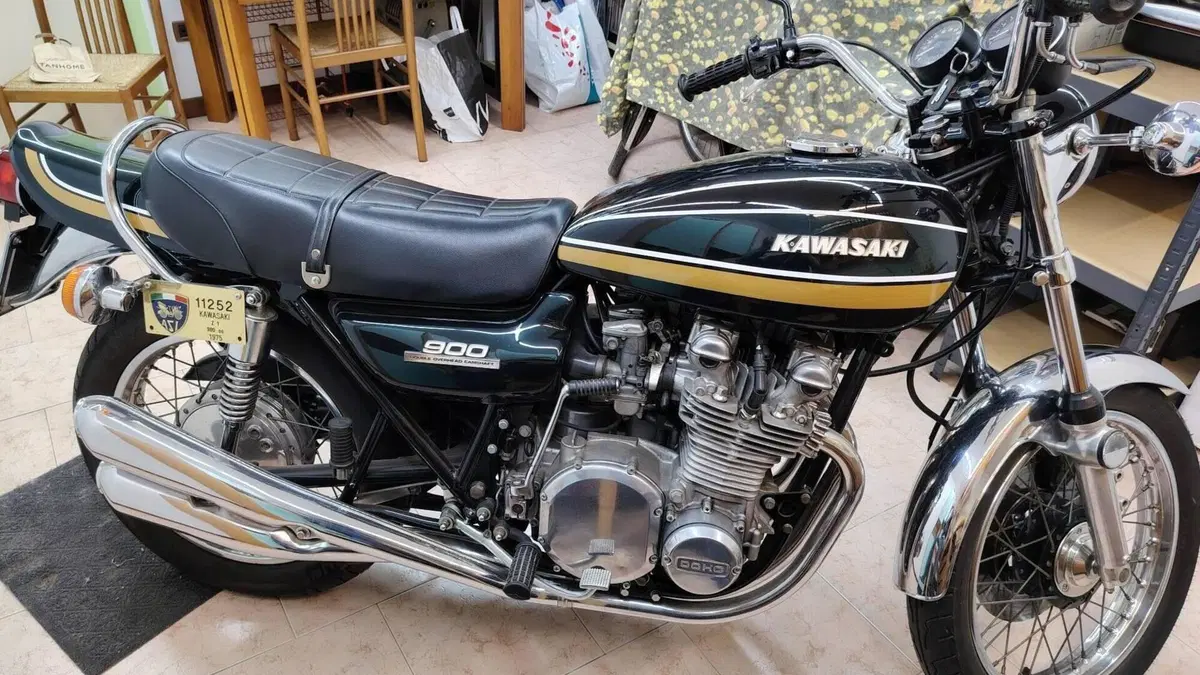 Kawasaki Z 900  (6)