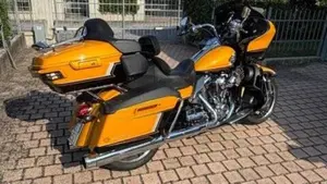 Harley-Davidson CVO Road Glide (2023) 