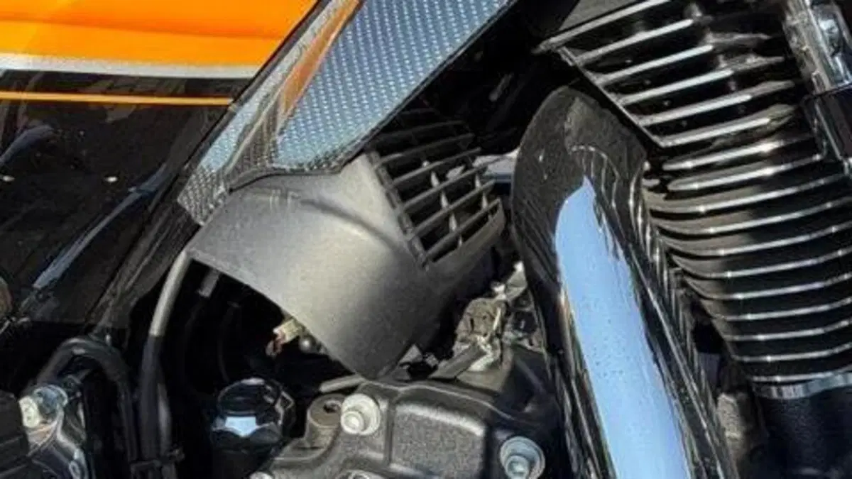 Harley-Davidson CVO Road Glide (2023)  (3)
