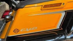 Harley-Davidson CVO Road Glide (2023)  (6)