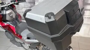 Honda X-ADV 750 (2018 - 20)  (9)