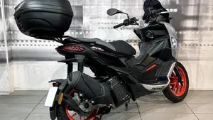 Aprilia SR GT 200 (2022 - 24)  (6)