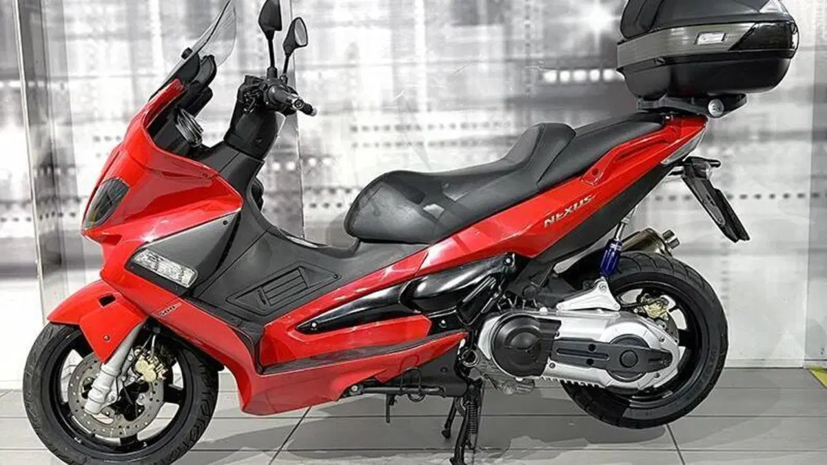 Gilera Nexus 500  (6)