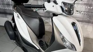 Piaggio Medley 150 ABS (2021 - 25)  (3)