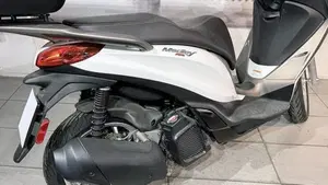 Piaggio Medley 150 ABS (2021 - 25)  (5)