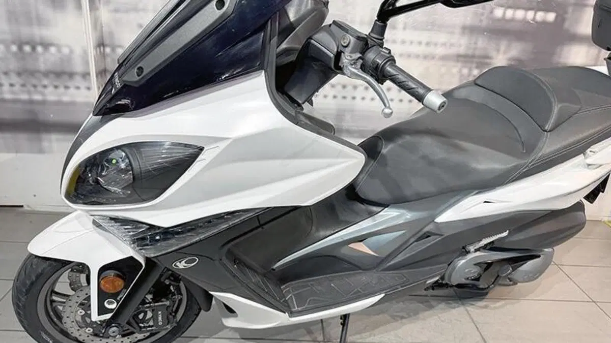 Kymco Xciting 400i ABS (2012 - 17)  (9)