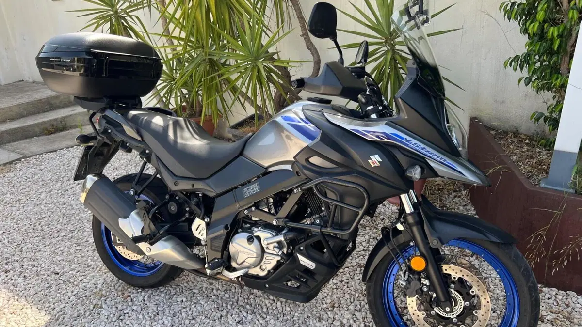 Suzuki V-Strom 650XT (2021 - 25)  (11)