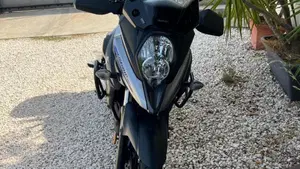 Suzuki V-Strom 650XT (2021 - 25)  (13)