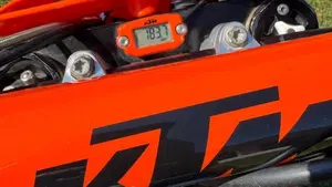 KTM 250 SX-F (2017)  (7)