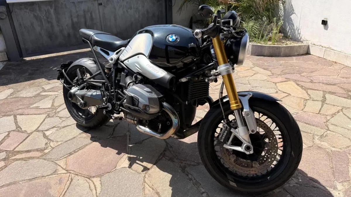 Bmw R nineT 1200 (2014 - 16)  (5)