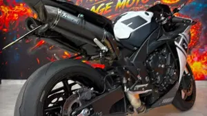 Yamaha YZF R1 (2012 - 14)  (3)