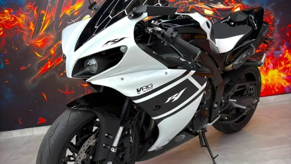 Yamaha YZF R1 (2012 - 14)  (5)