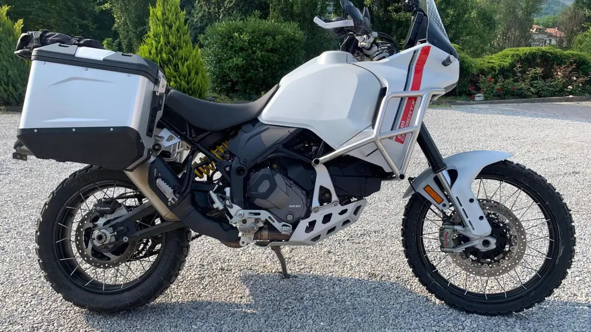 Ducati DesertX (2022 - 25) 