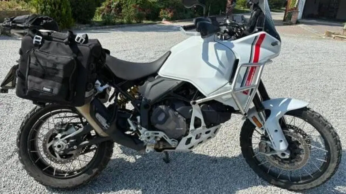 Ducati DesertX (2022 - 25)  (6)