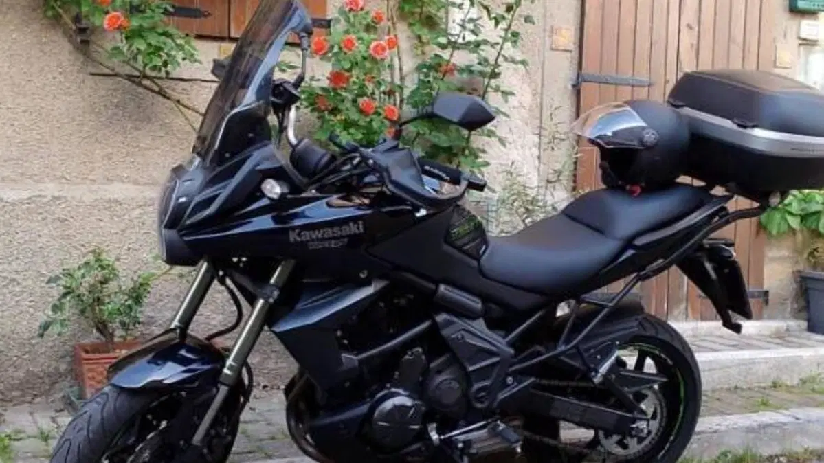 Kawasaki Versys 650 ABS (2010 - 14)  (2)
