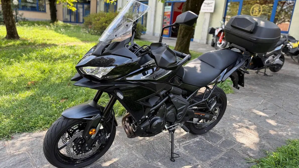 Kawasaki Versys 650 (2025 - 26)  (4)