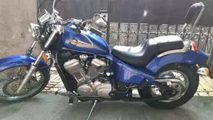 Honda VT 600 C Shadow (1989 - 02) 
