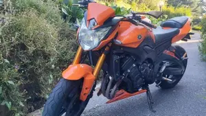 Yamaha FZ8 (2010 - 12)  (2)