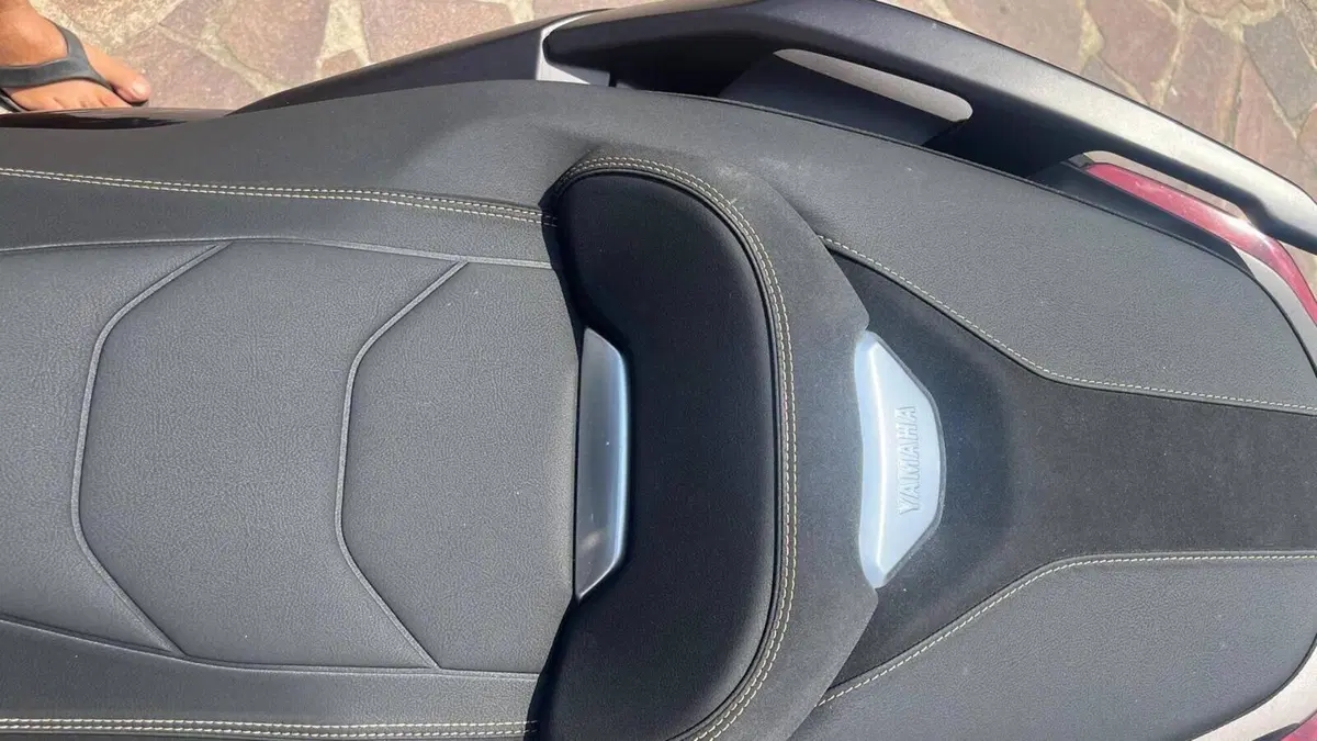 Yamaha X-Max 300 Tech Max (2021 - 24)  (5)